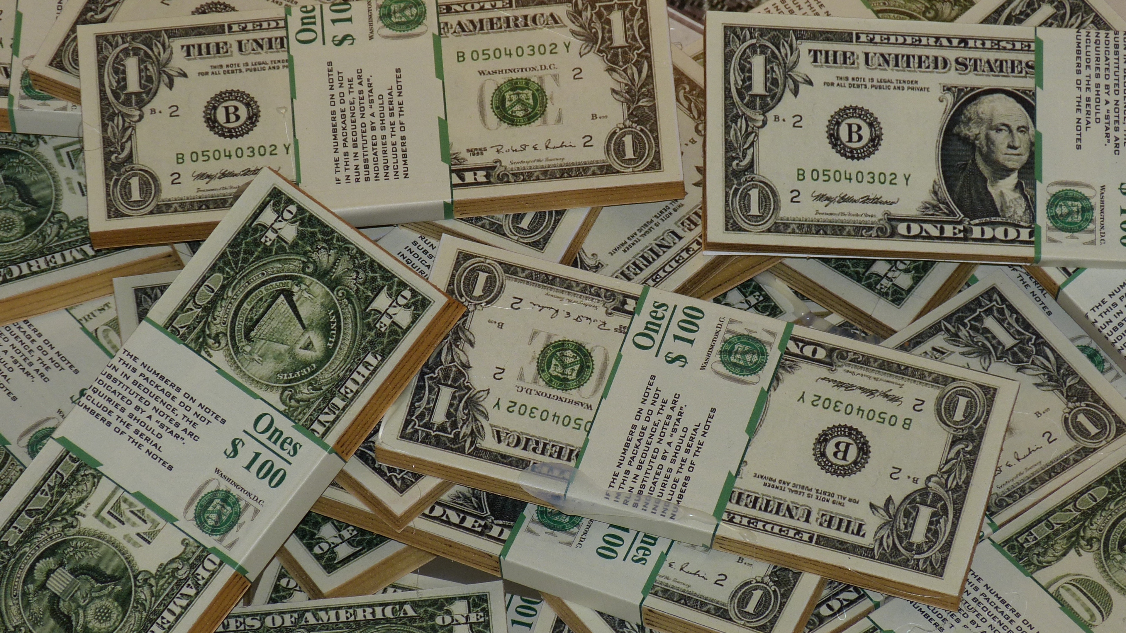 当你认为权力保护你,可能正是权力决定你是否还能被保护的那一天