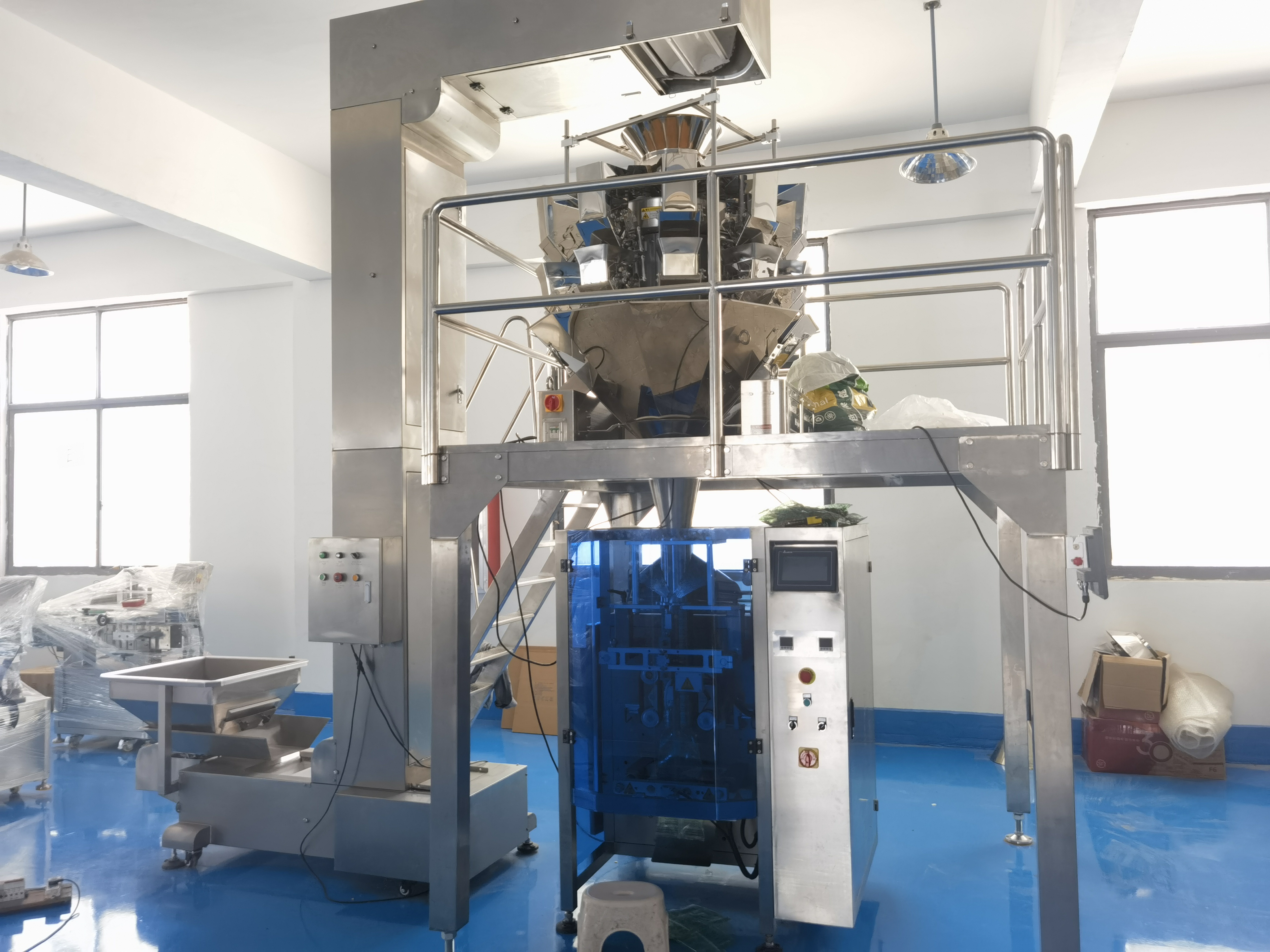 大袋肥料包装机设备全套机器有哪些组成?颗粒包装机械介绍