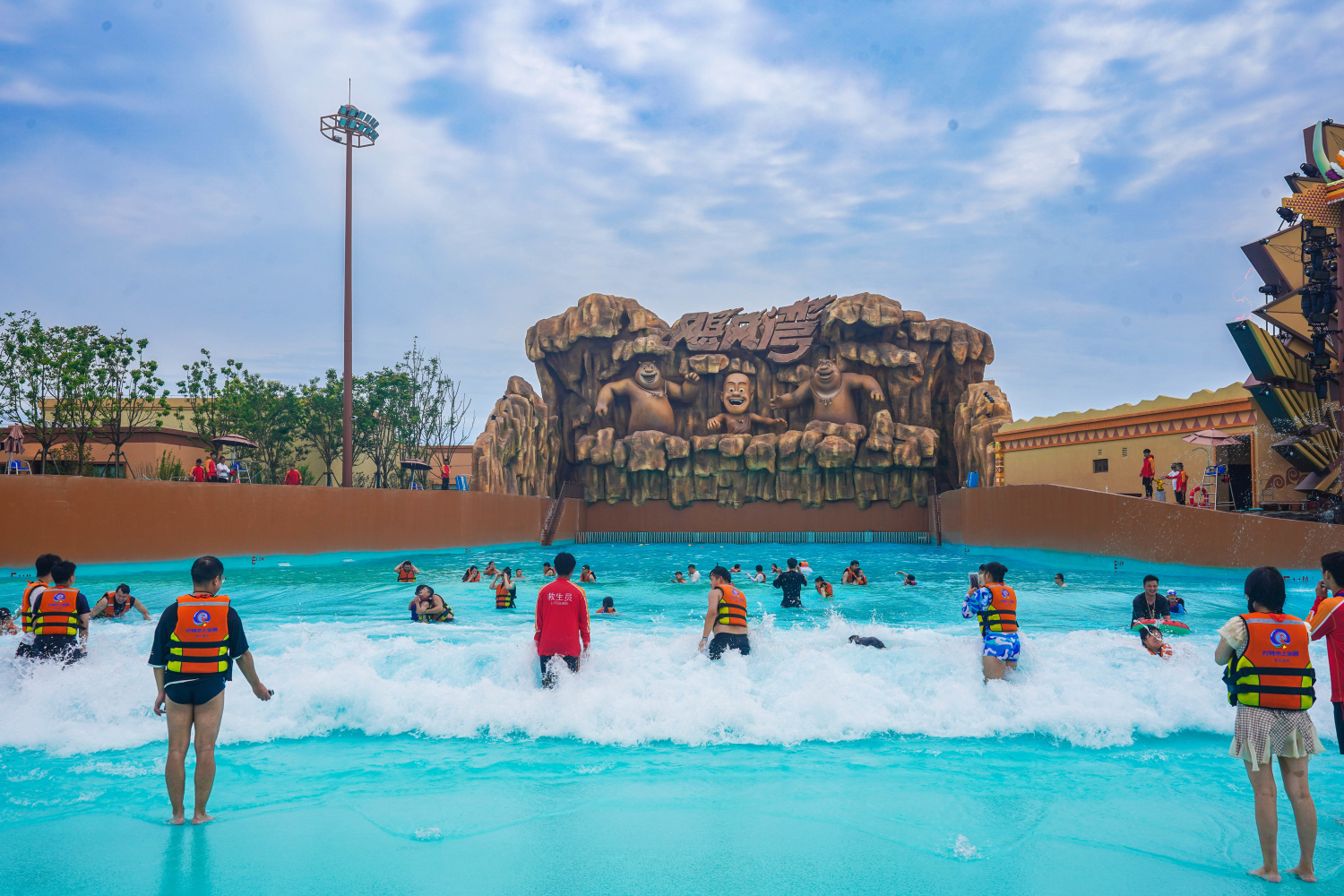 台州方特水上乐园盛大开园 打造夏日出游新地标