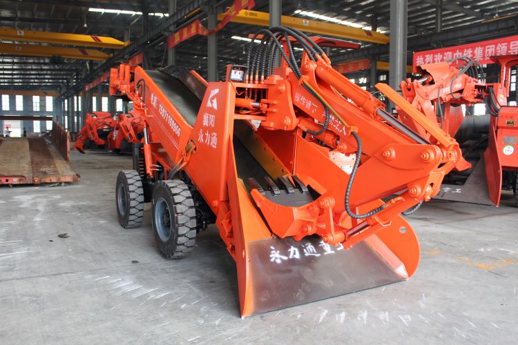 矿用30扒渣机:提升矿业效率的关键装备解析