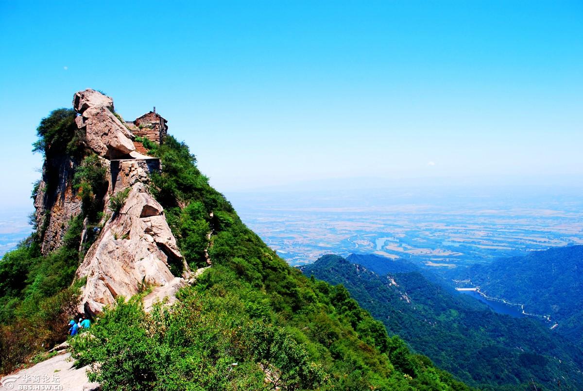 嘉午台#嘉午台风景区是位于陕西省西安市长安区的一座山峰,因其独特