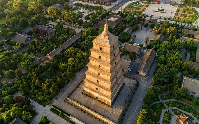 西安大雁塔:唐代高僧玄奘的佛教遗产,建筑与文化双重瑰宝