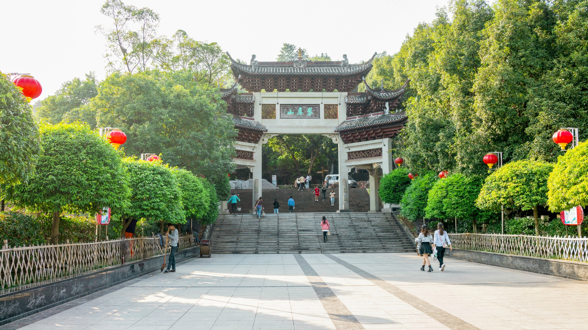 翠屏山:四川宜宾的绿色明珠,历史文化与自然美景并存