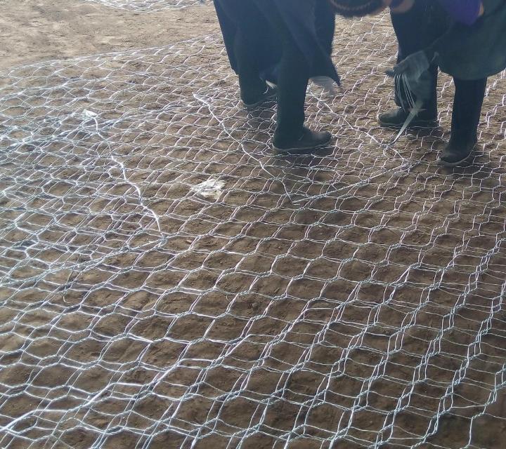 护岸雷诺护垫a磐石护岸雷诺护垫a坡式护岸雷诺护垫施工全过程