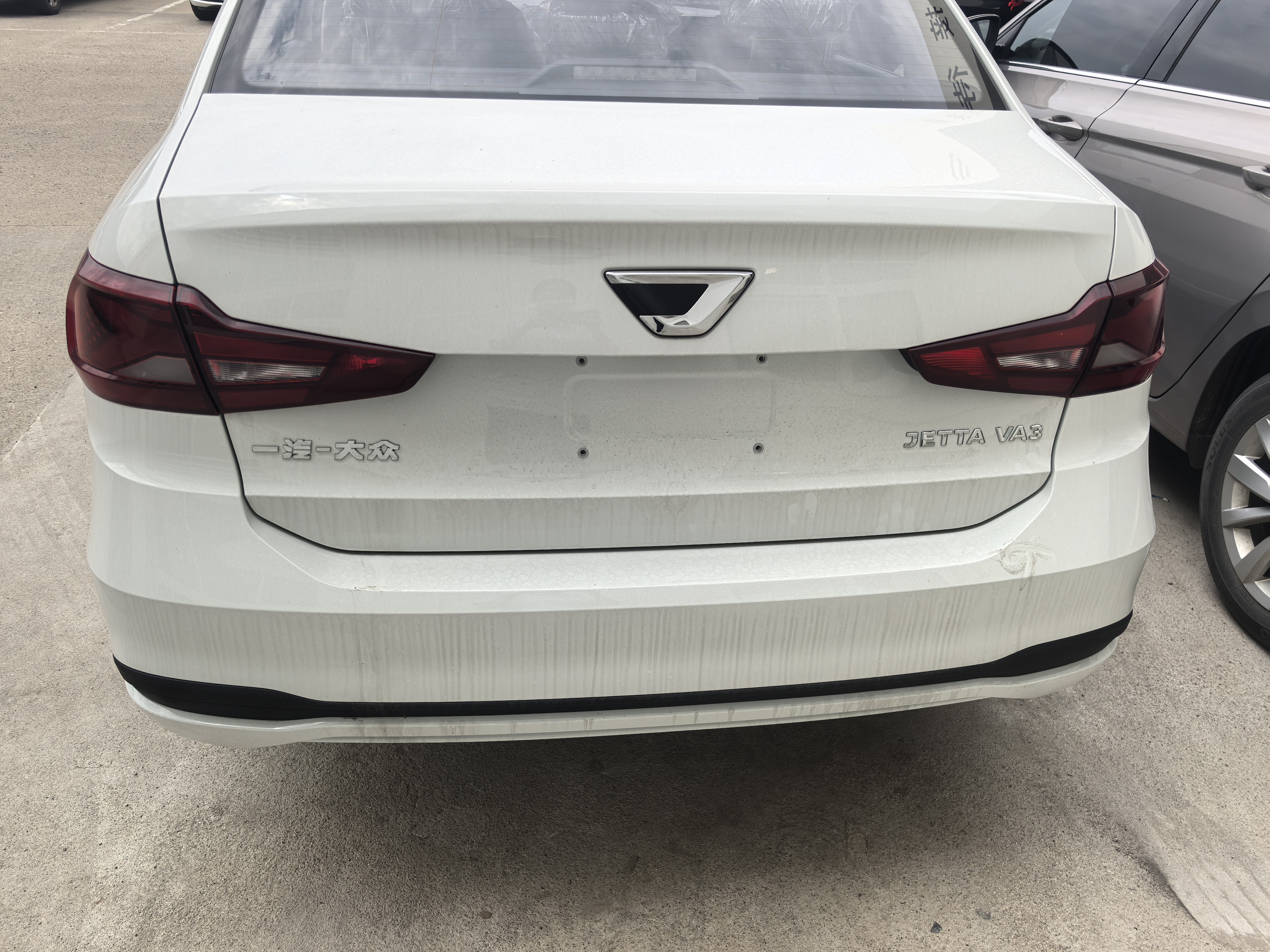 捷达va3 加速表现十分顺畅,油门响应灵敏