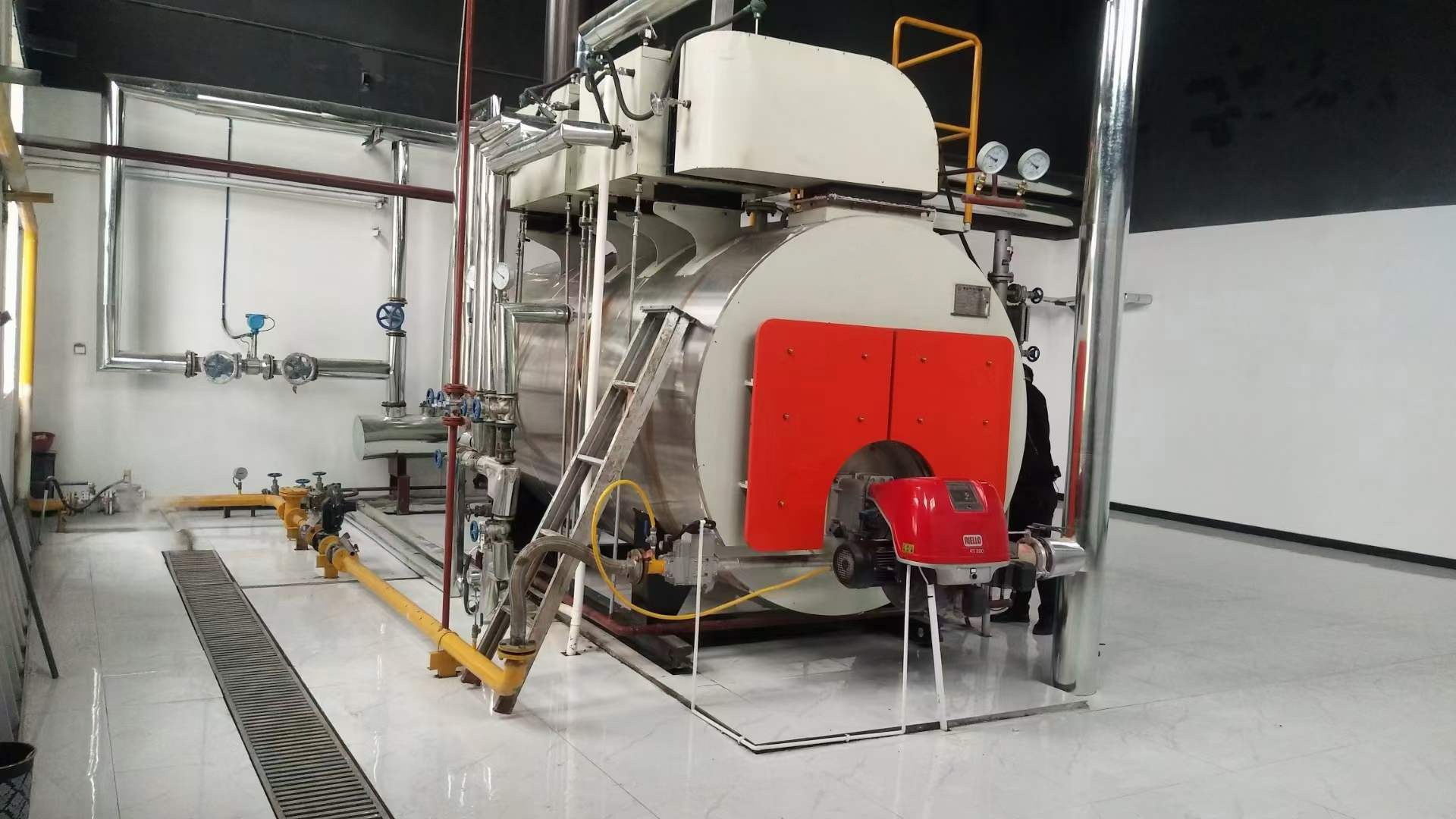 6吨卧式燃油气蒸汽锅炉产品特点