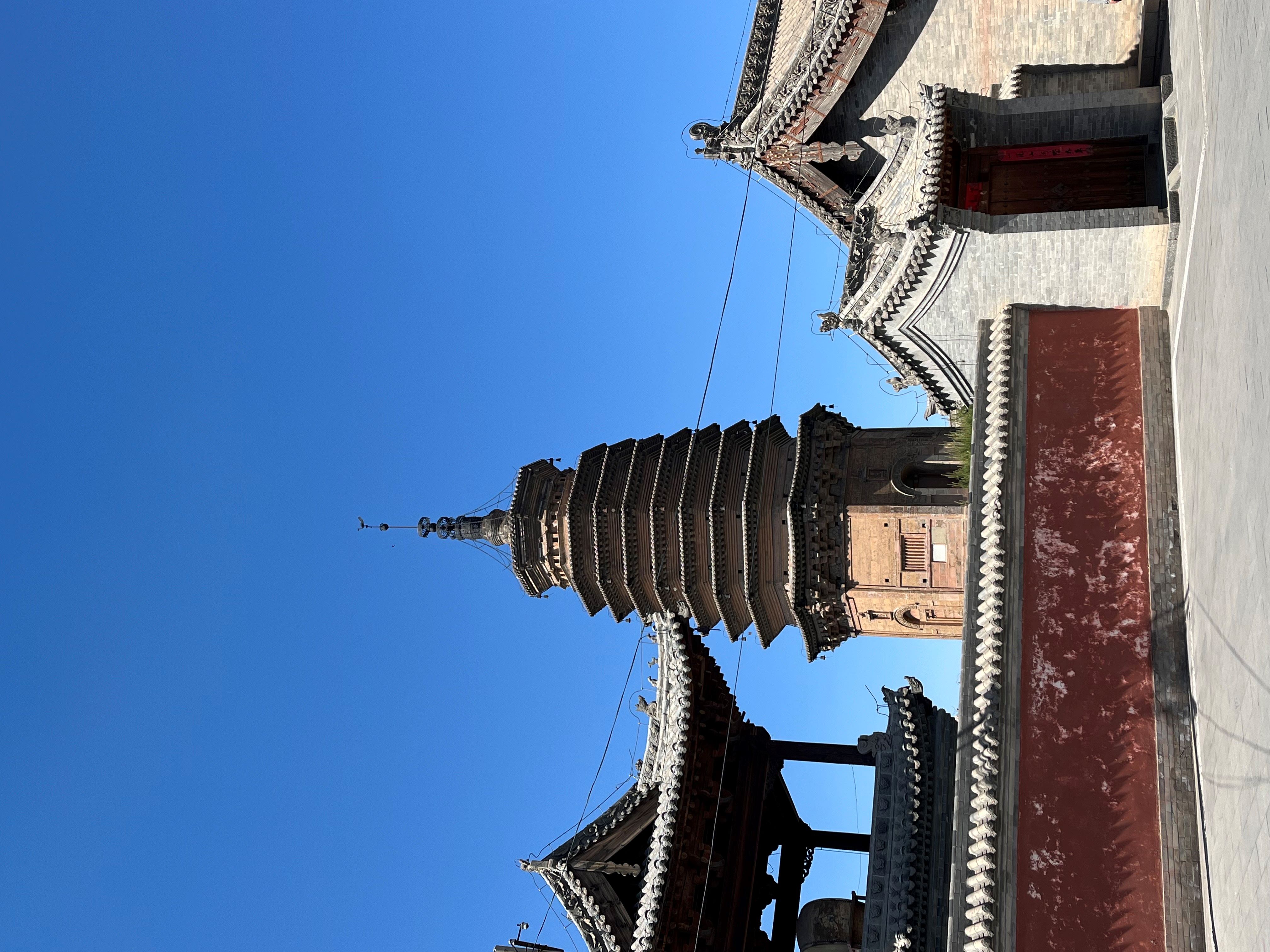 浑源古城:圆觉寺砖塔和永安寺壁画