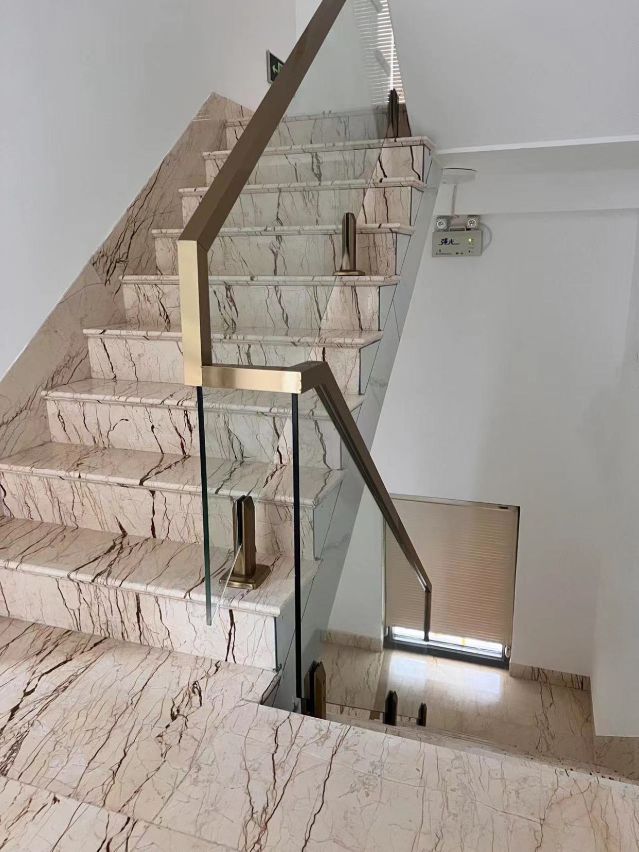 大理石板材推荐:索菲特金大理石