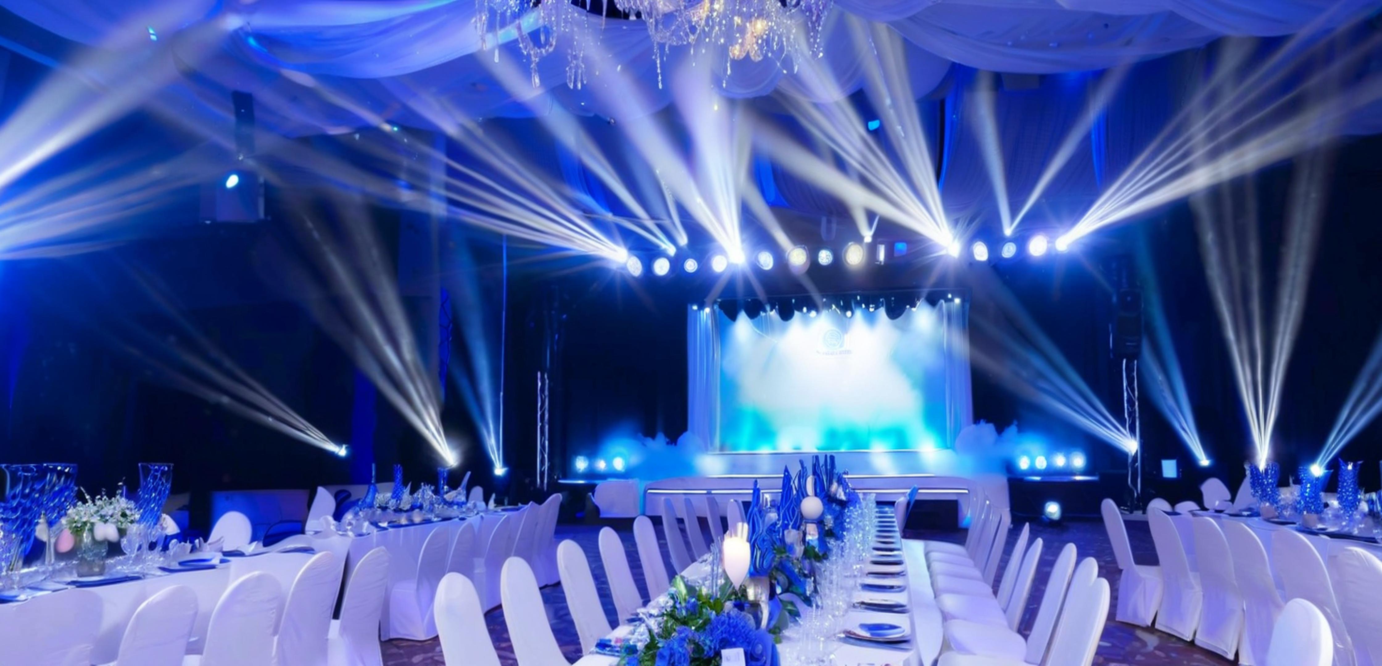 拆解宴会厅舞台灯光设计密码!6种"光影神器"解锁百万级质感