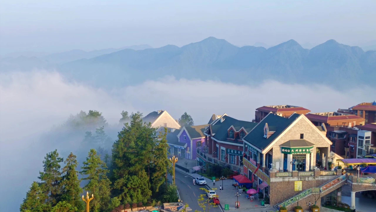 贵州桐梓枕泉翠谷避暑房,自然调节恒温空调,让人倍感舒适与惬意