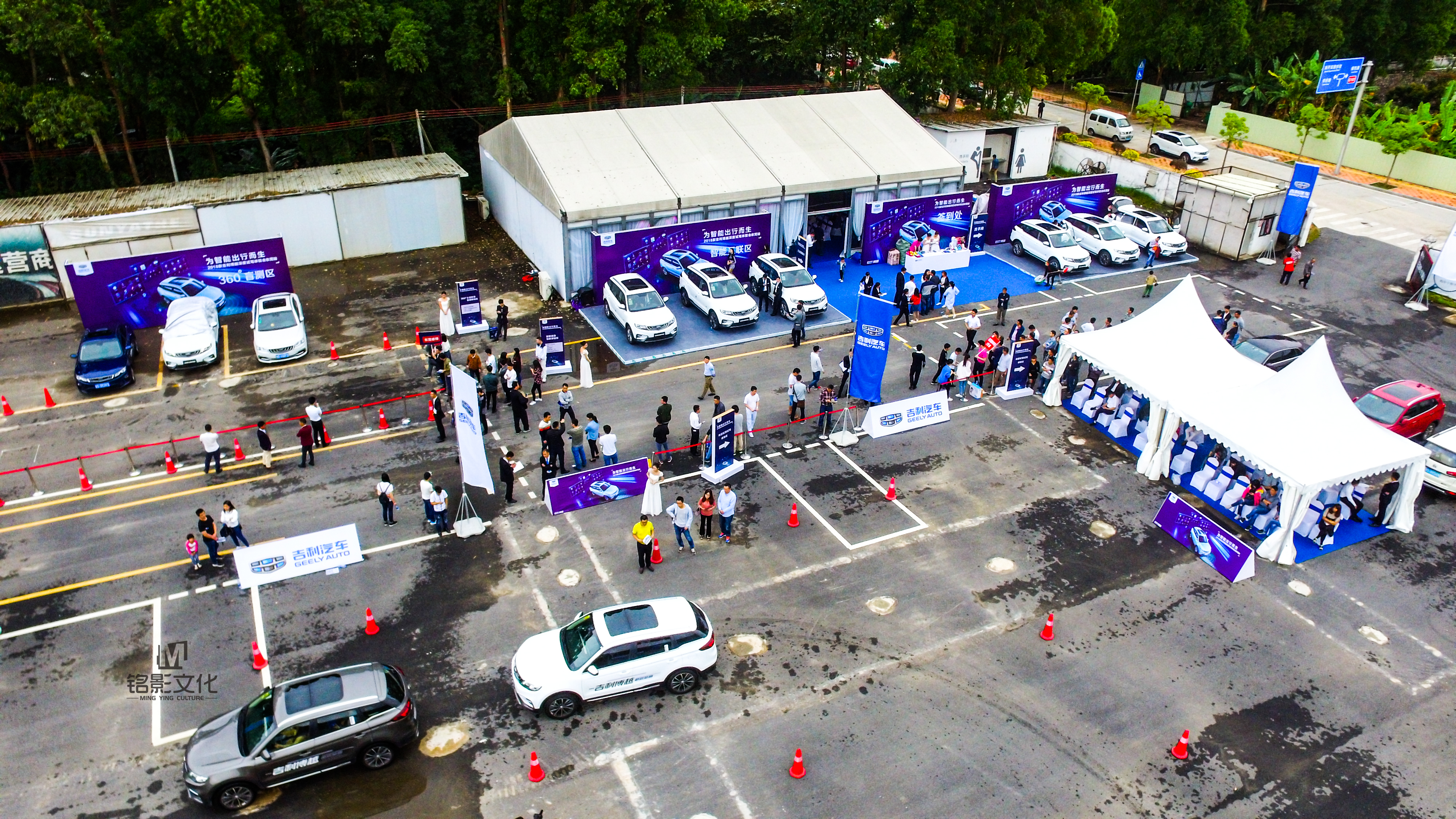 东莞演出舞台搭建 东莞会议舞台搭建 东莞灯光音响舞台搭建布置