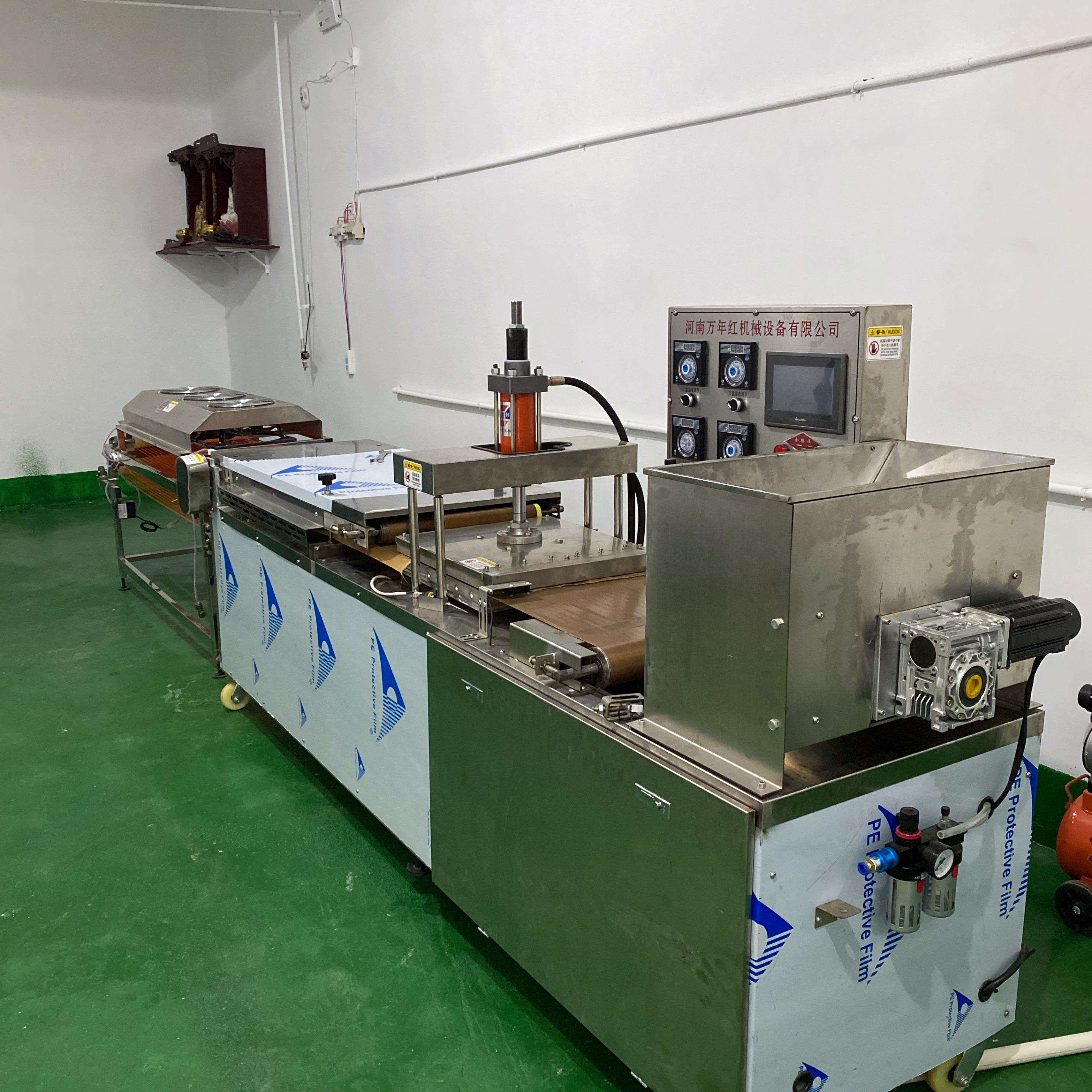 全自动烤鸭饼机正确操作方法介绍