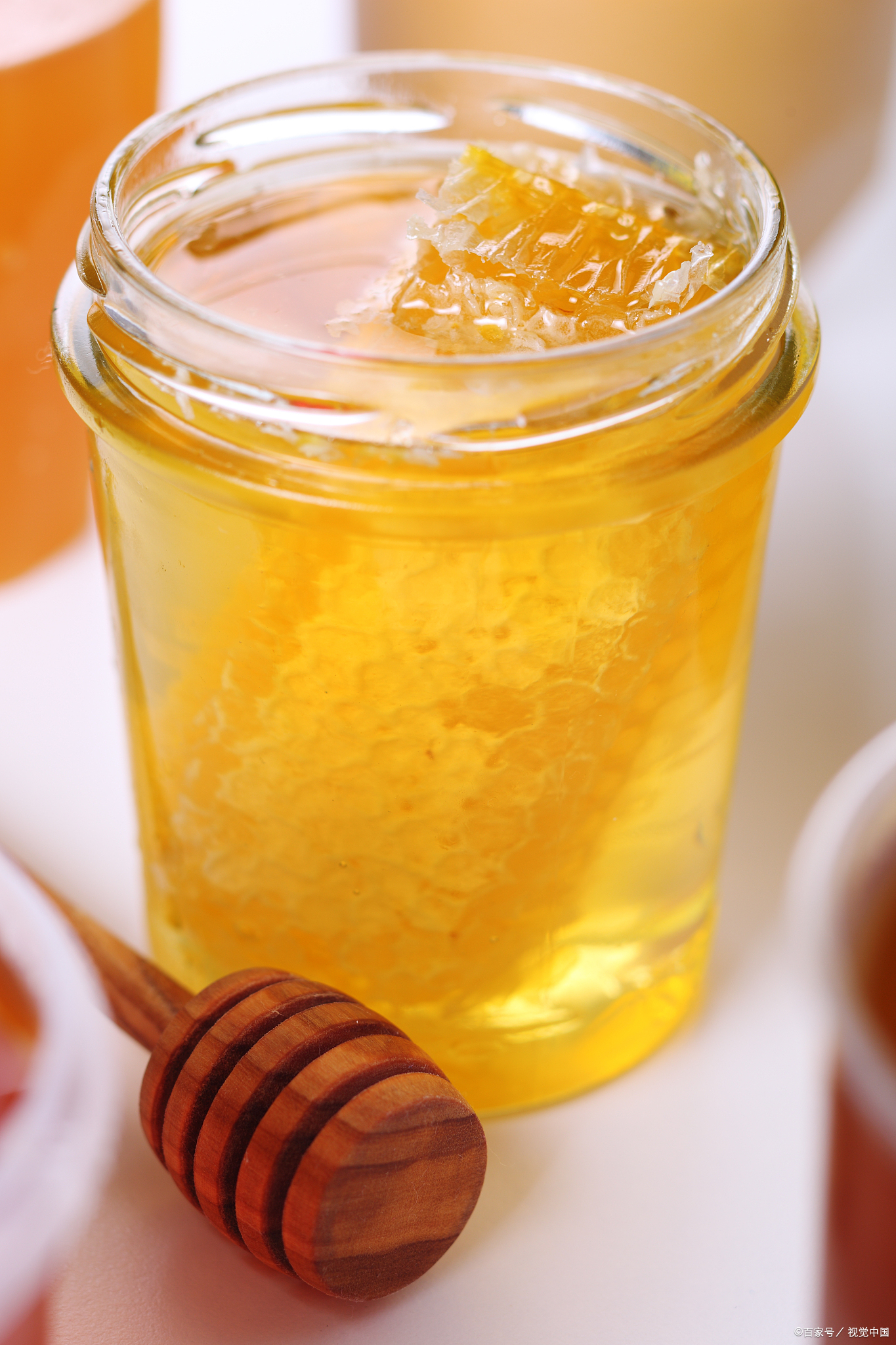 蜂蜜和柚子能同吃吗早餐(蜂蜜和柚子能同吃吗早餐可以吃吗)