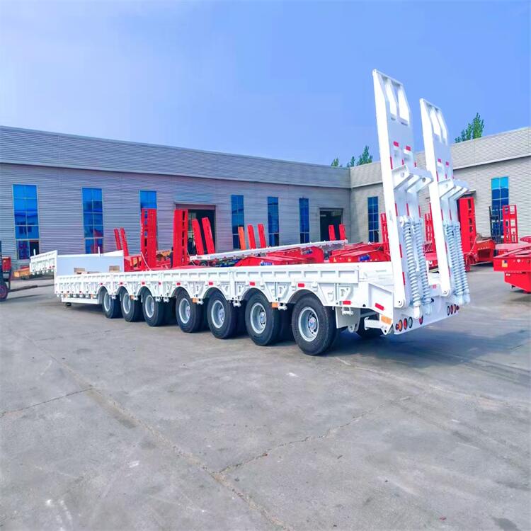 18米低平板半挂车