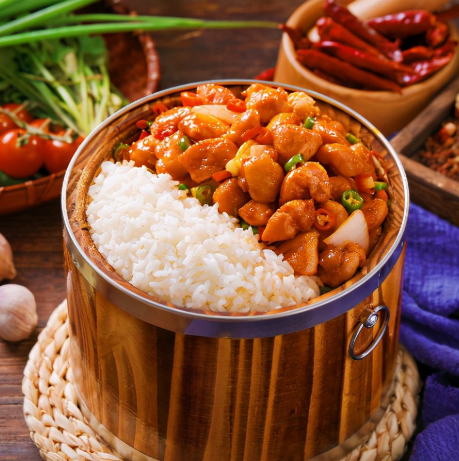 正宗木桶饭的做法,带你体验传统美味