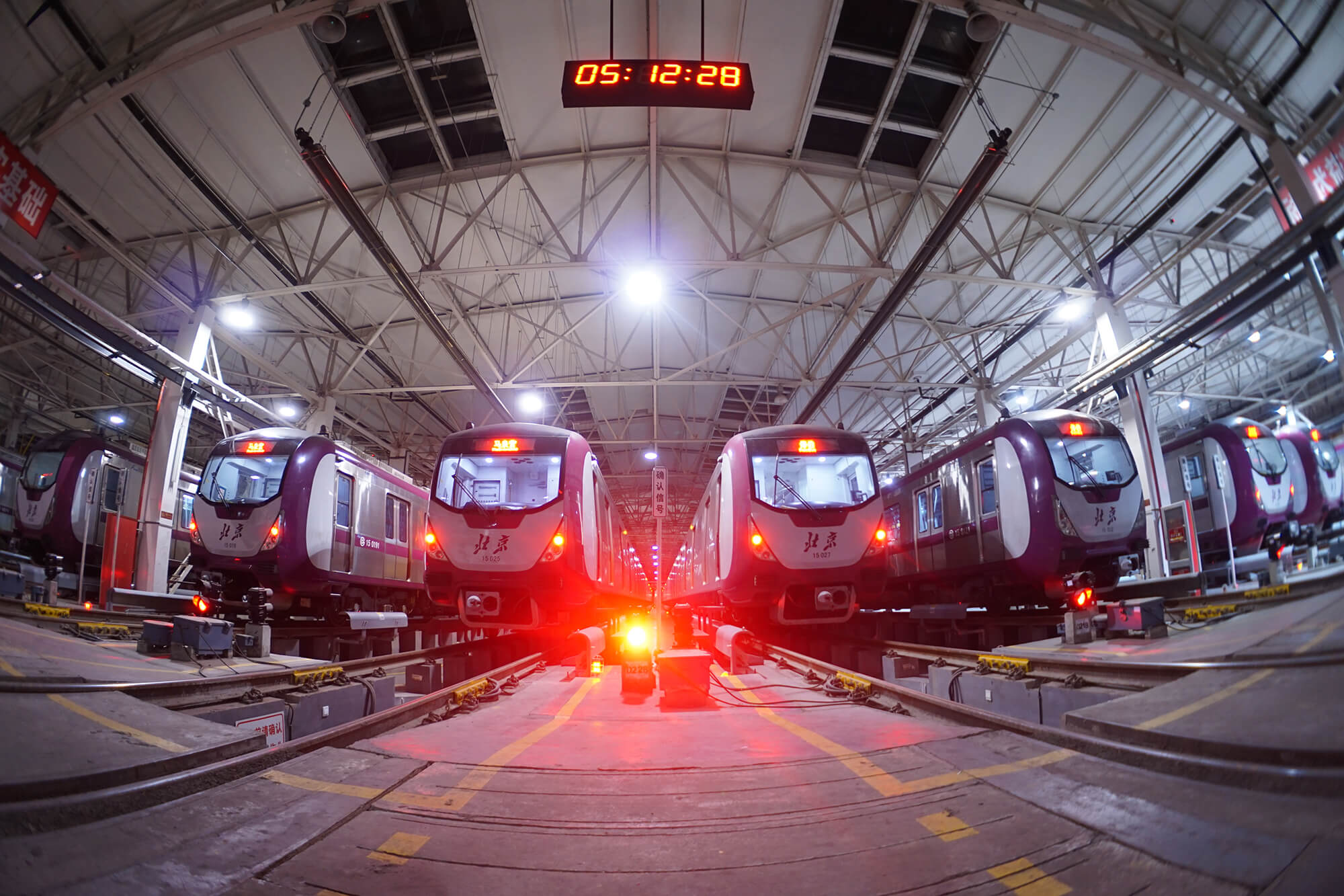 地铁在哪里买票 坐地铁买票的步骤流程