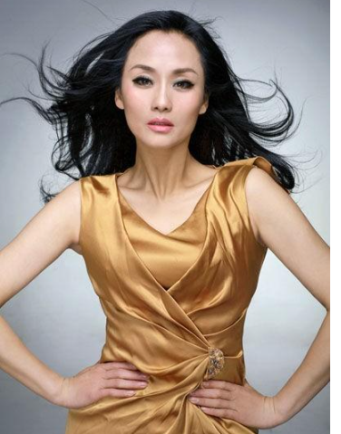 "儿子"是慕容云海,女儿是奥运冠军,可58岁的她才算是人生赢家