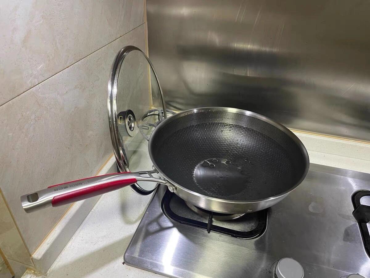 康巴赫304蜂窝不锈钢炒锅怎么样?