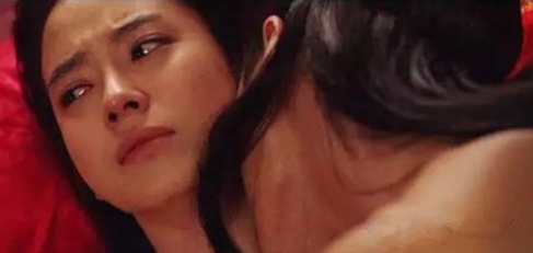 《霜花店》:暗流涌动的爱情迷局,探寻人性,背叛与欲望的边界