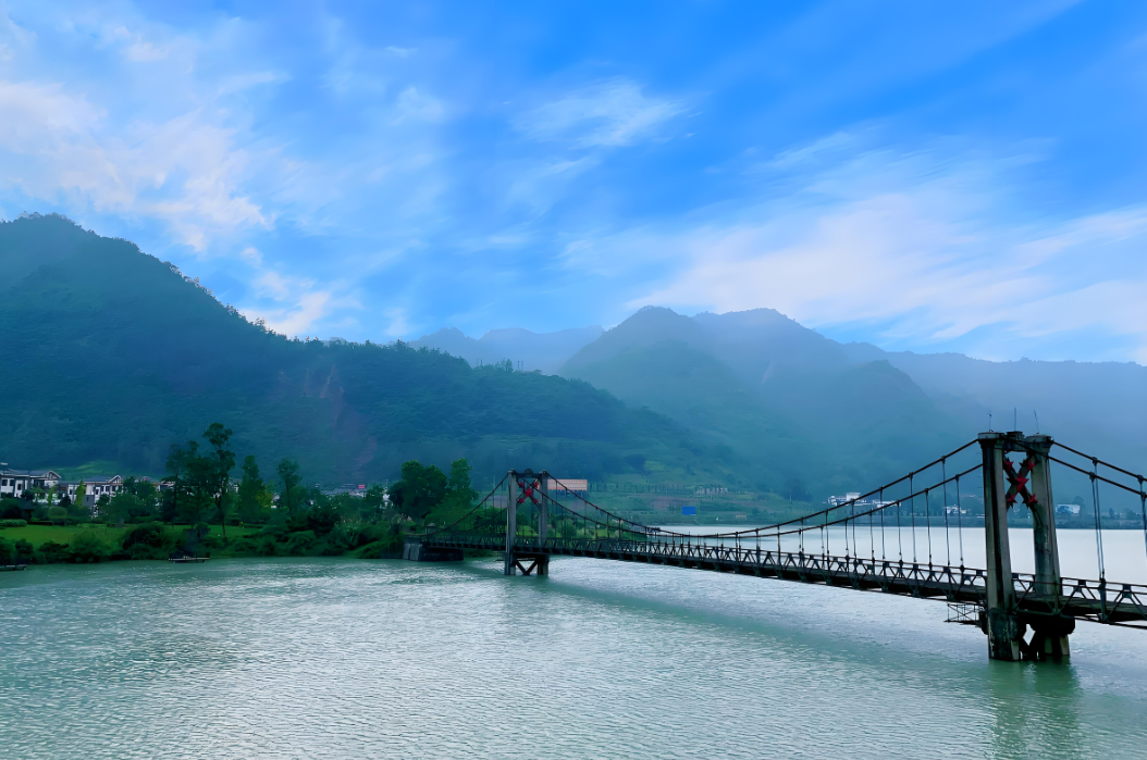 隐于大山中的避暑胜地"大川镇"山川画卷大川见