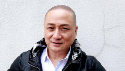 著名演员汤镇宗:与平凡妻子相守到老,家里3个女人都爱我