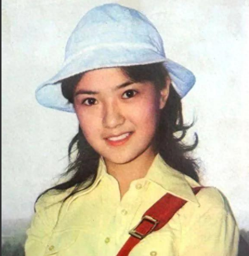 演员任冶湘:20岁一炮而红,嫁普通丈夫,如今咋样了?