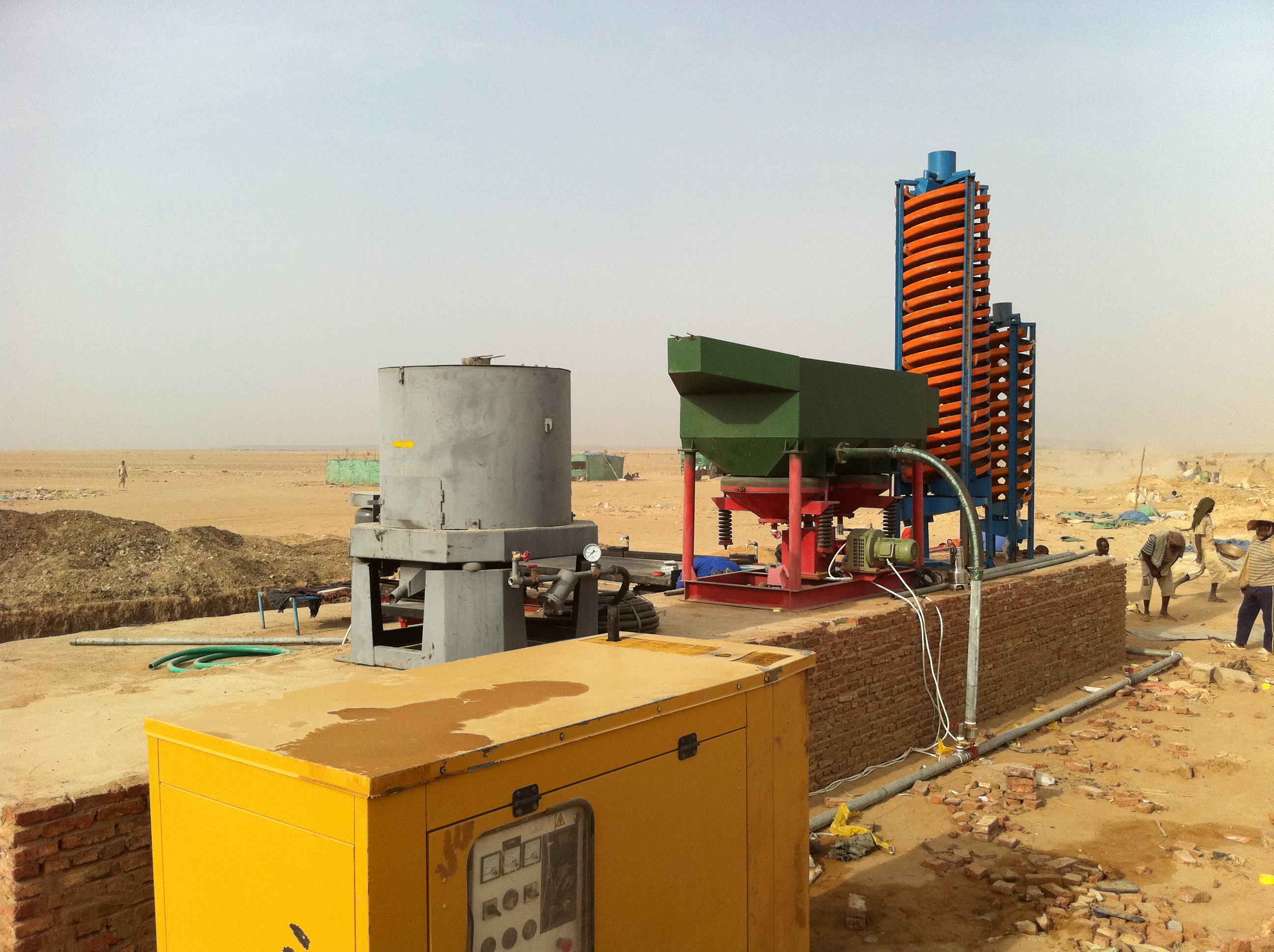 水套式离心机:金矿重选设备