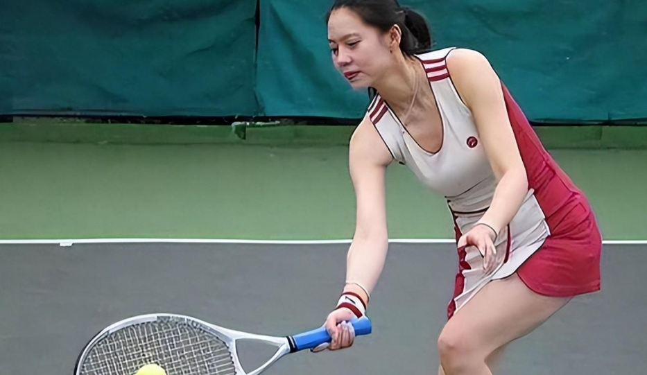 回顾网球运动员胡娜:比赛期间背叛中国队,支援美国,如今想回国