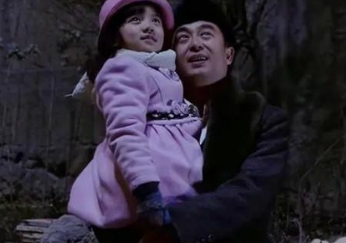 再看《悬崖》才懂,周乙为何说顾秋妍带丈夫来家里亲热是在做蠢事