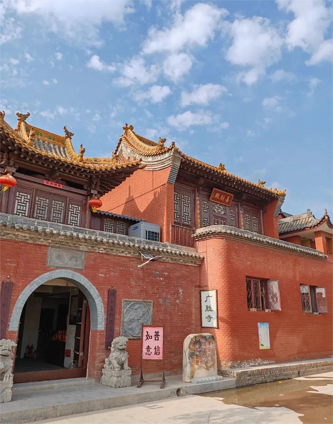 凤凰展翅,古韵梁村——记山西省晋中市平遥县岳壁乡梁村