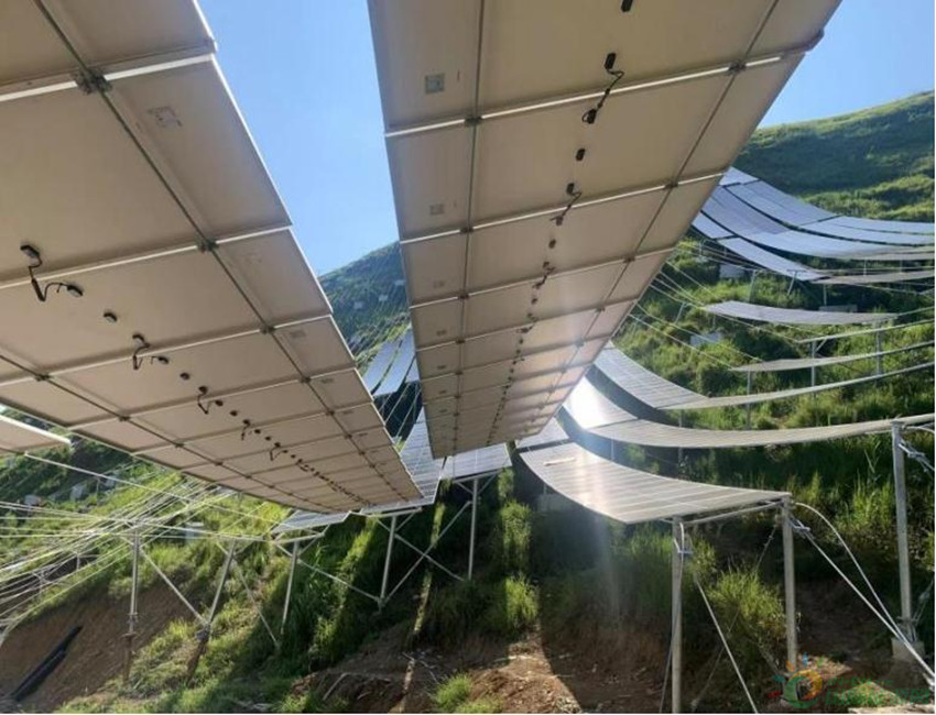 渔光农光山地柔性光伏发电打桩支架组件安装:每瓦及一兆价格探索