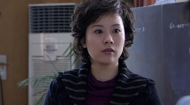 双面胶原著:李亚平从未爱过胡丽娟,他对她只有算计