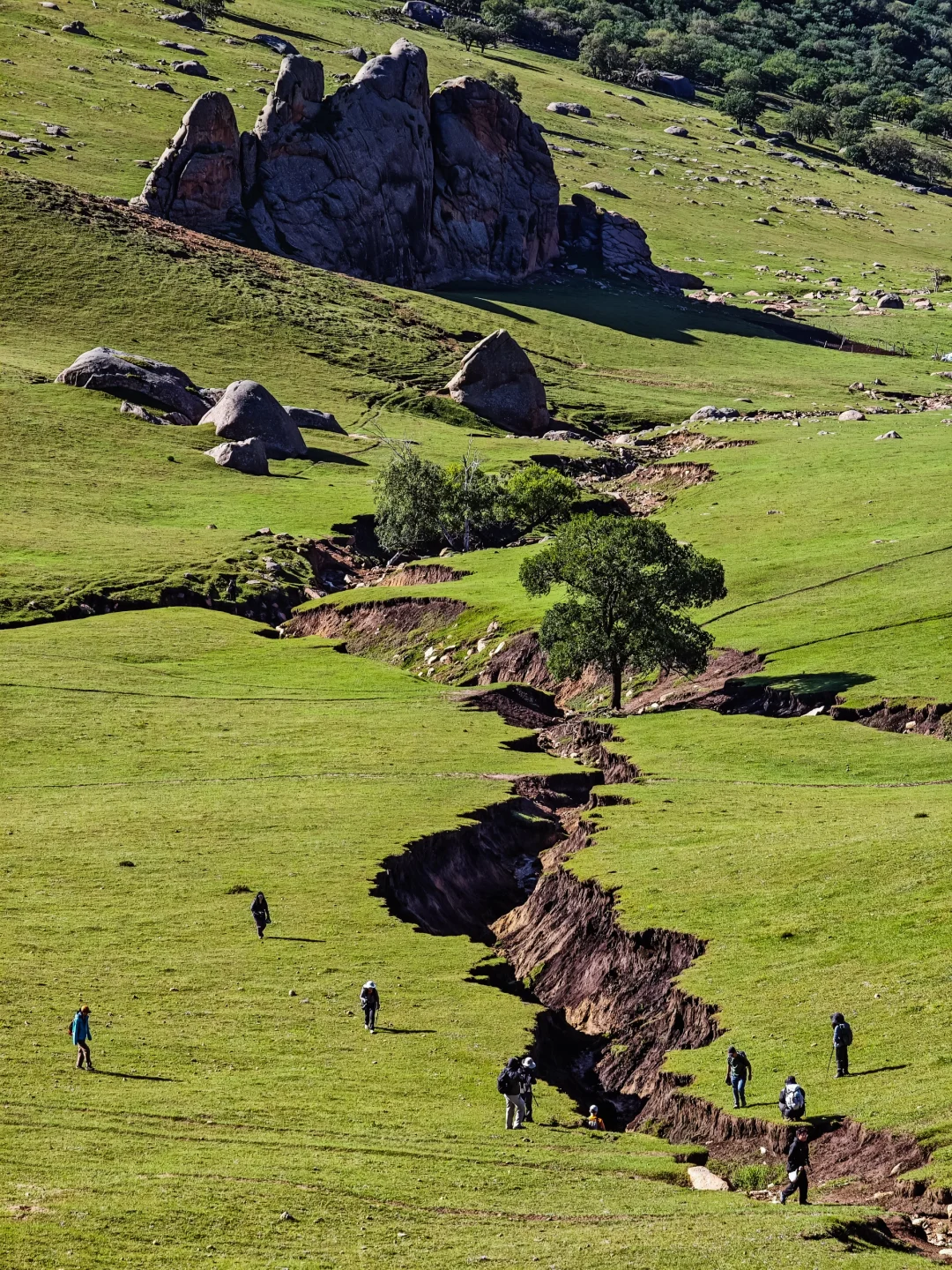 克旗大青山风景区简介图片