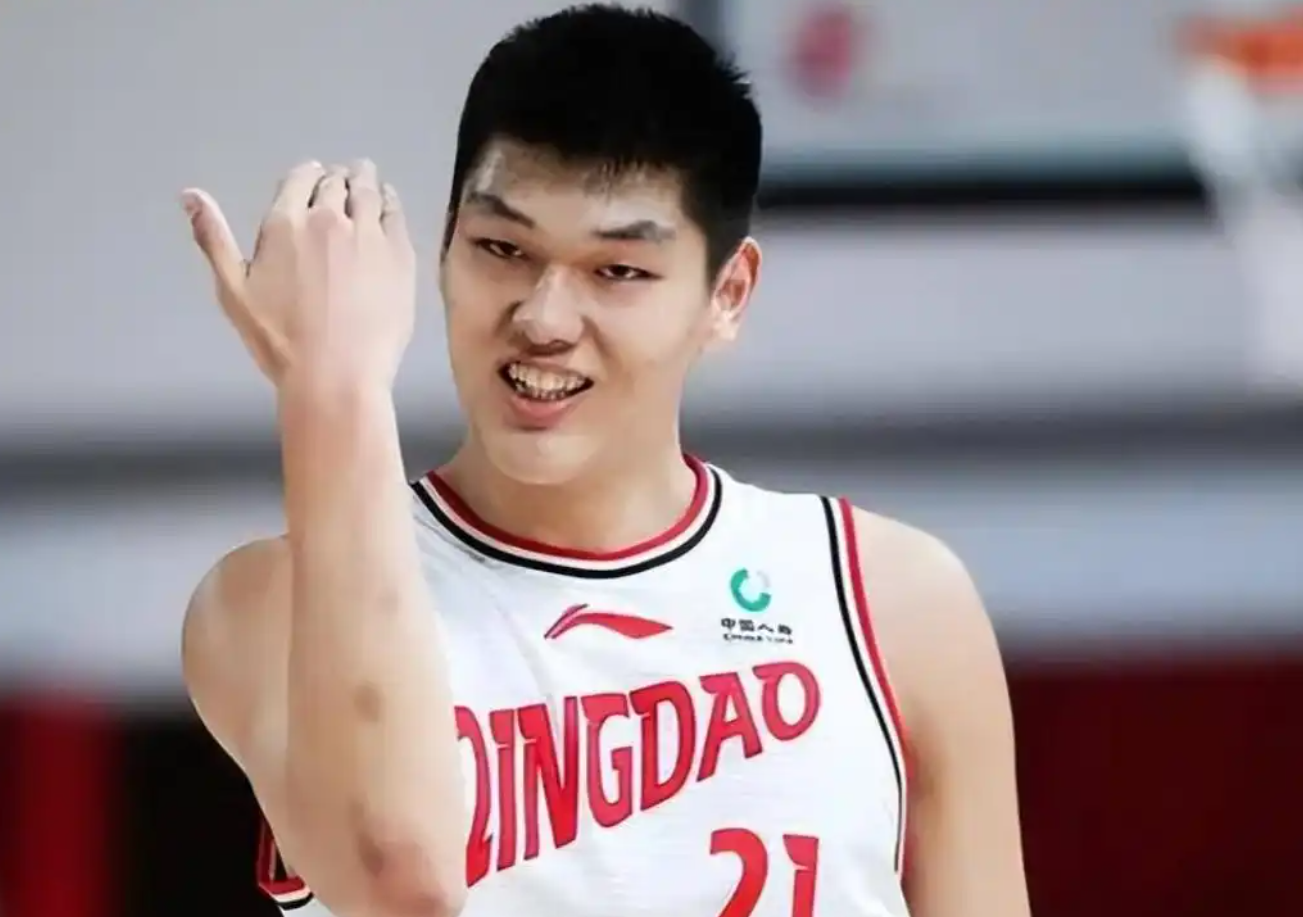 刘传兴被交易?山西官宣,公布赛季名单,杜锋点名,他还剩2年合同