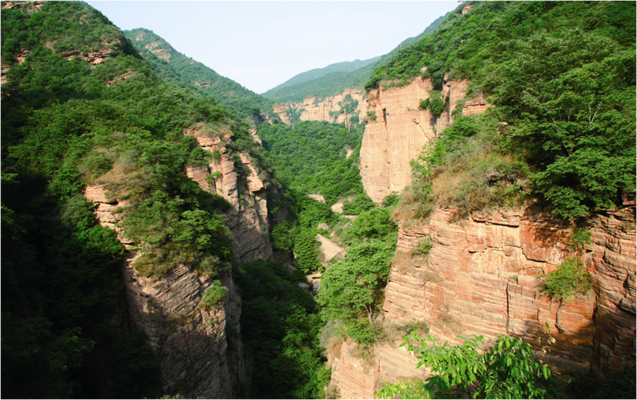 新安县龙潭峡谷风景区图片