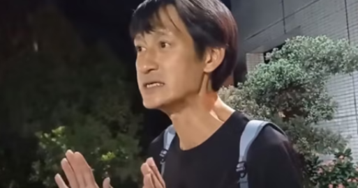 失踪男星唐志平被找到!赤裸上身见人就跑,精神状态堪忧