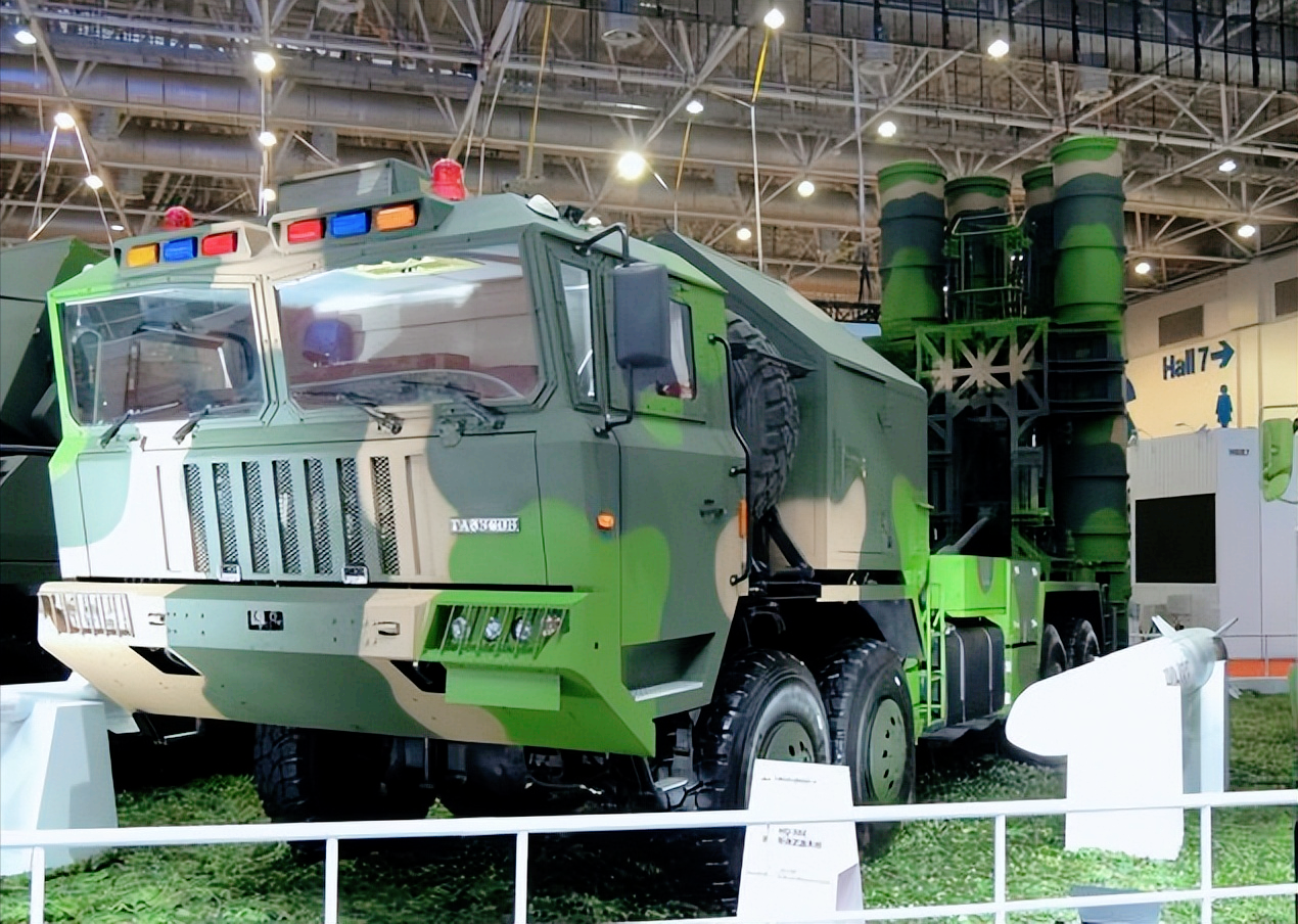 中国红旗9be防空导弹性能升级,一车搭载8弹,已超越s-400