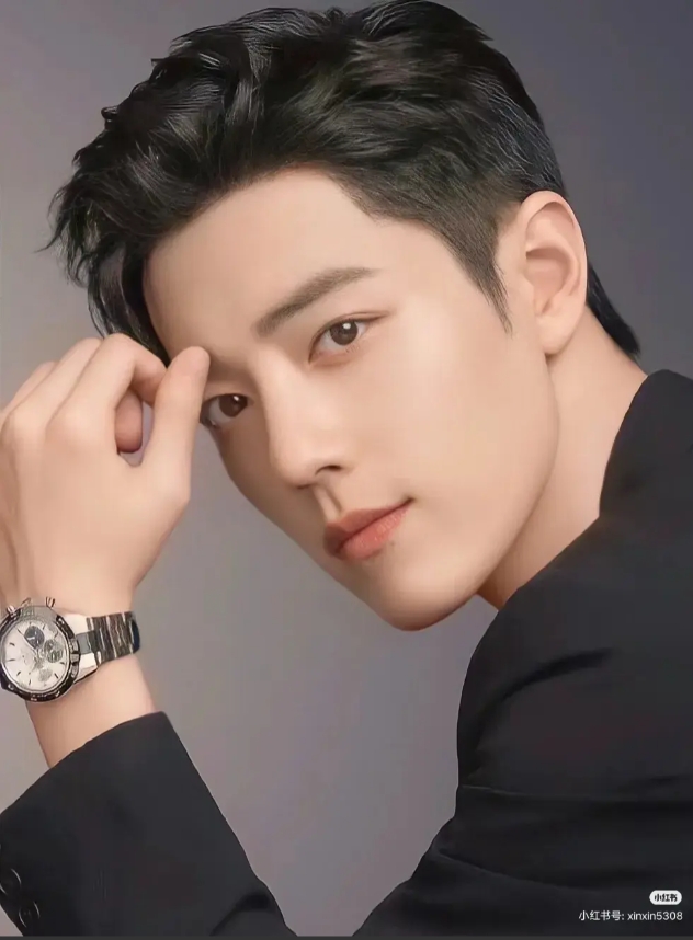 肖战法国奇遇记:解锁笑容暴击,上演现实版海绵宝宝笑传!