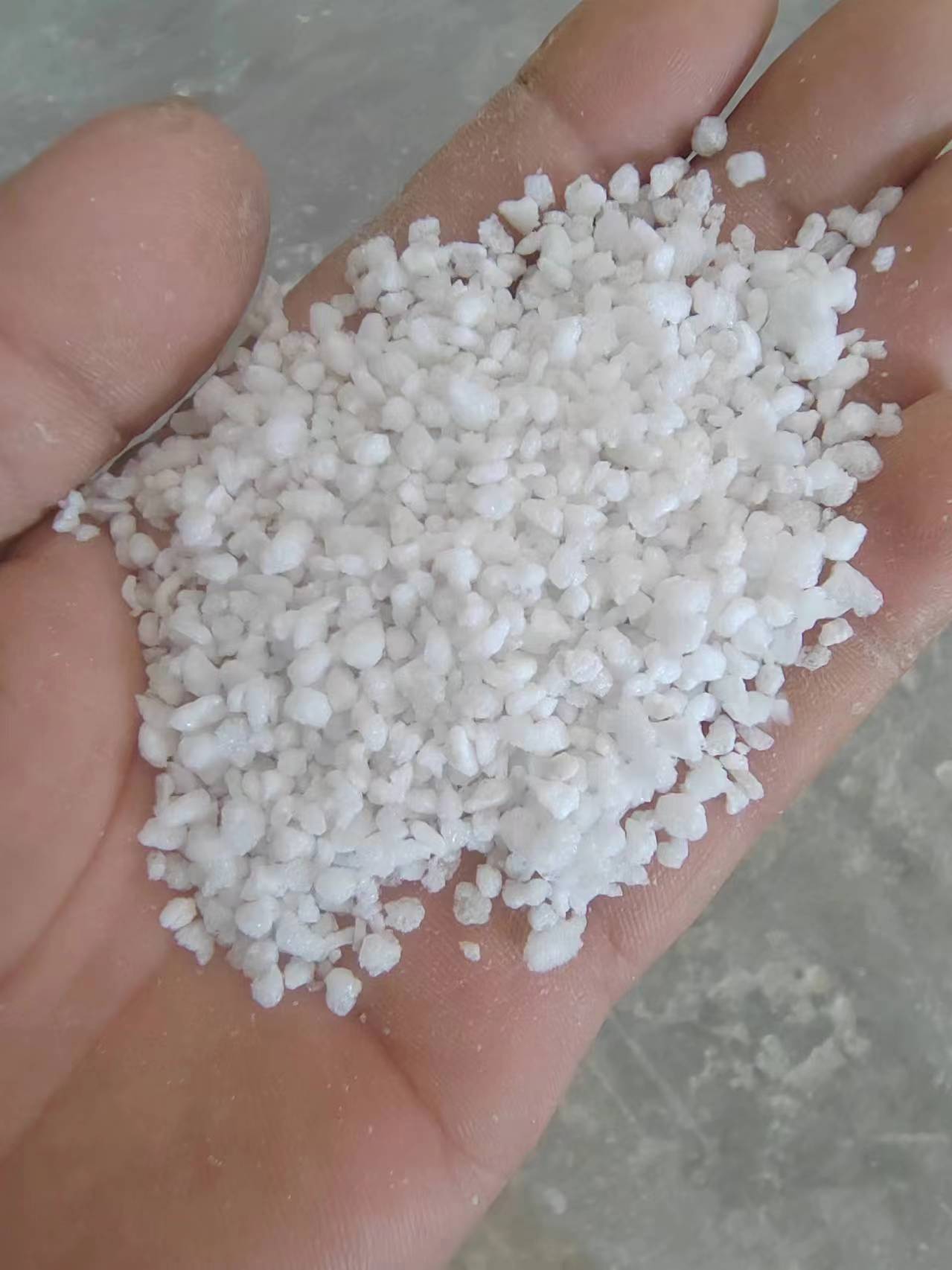 珍珠岩:可持续发展的绿色基石,节能环保的多面手