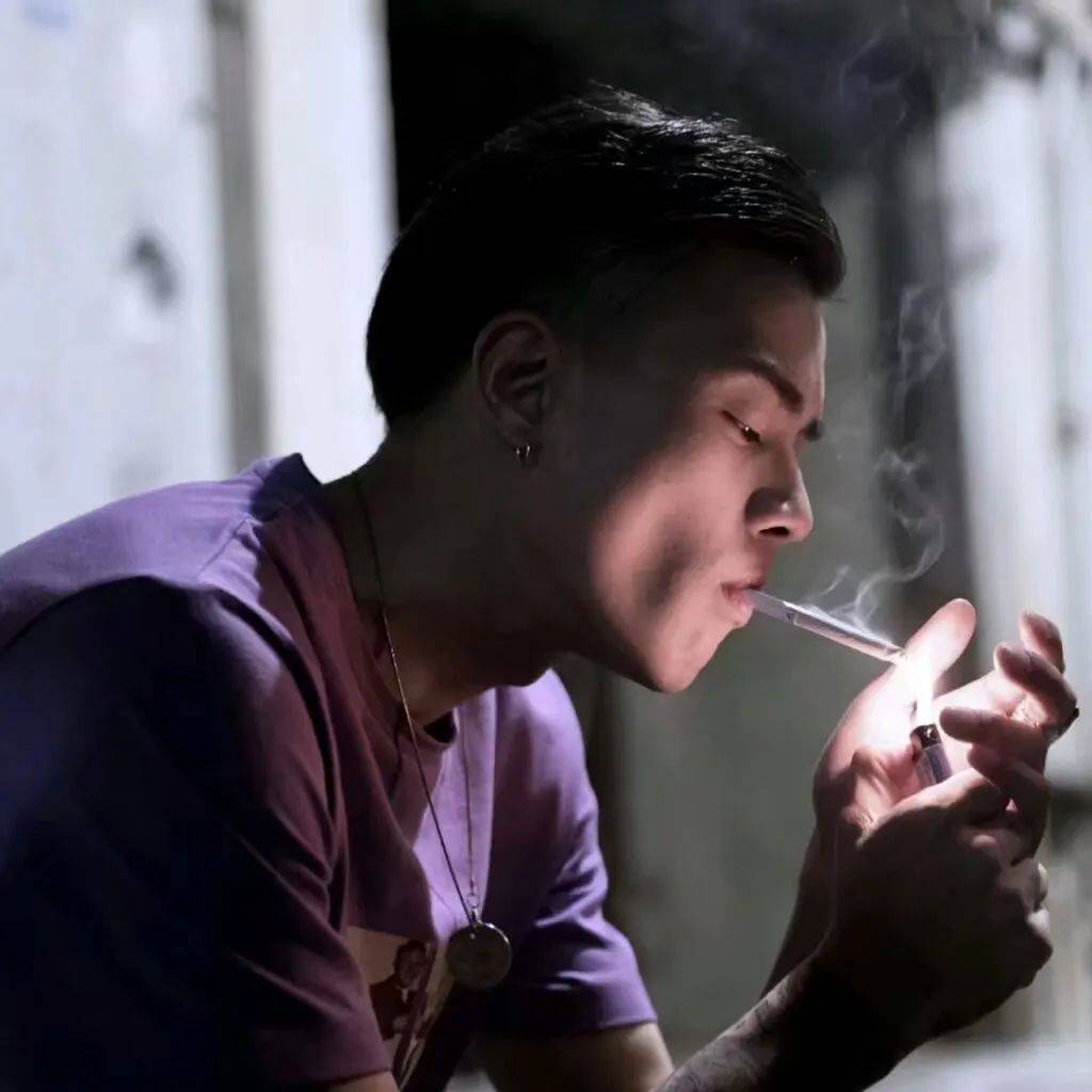 就让她留在昨天