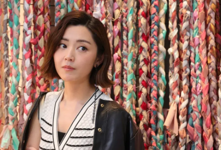 39岁卫诗雅官宣结婚,公开与未婚夫相识,求婚经过反转多多