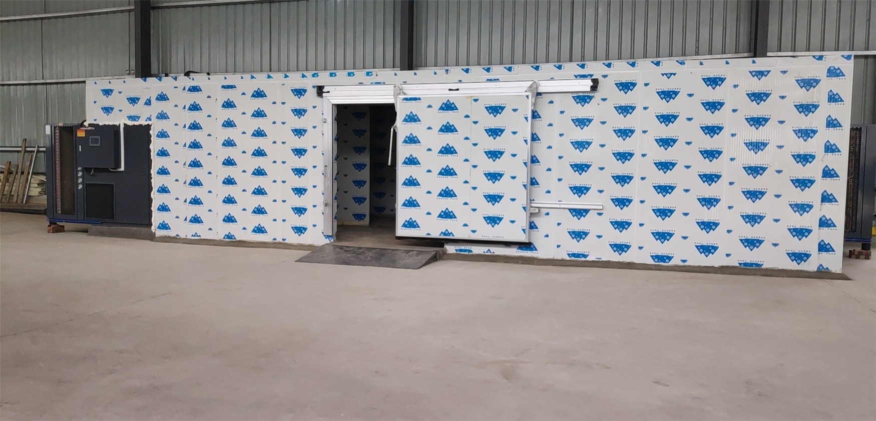 福建食用菌烘干机 除湿回收烘干房 一体式香菇烘干箱