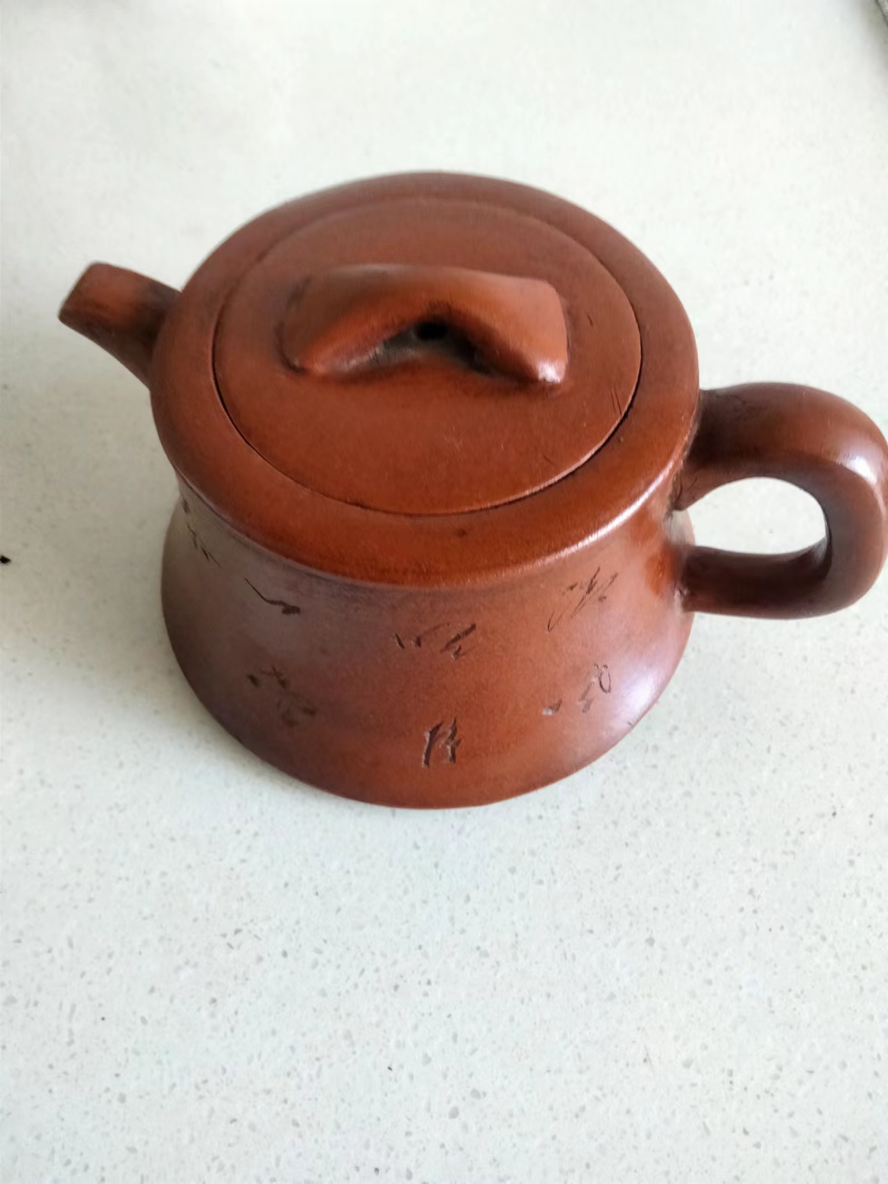 吴月亭紫砂壶赏析