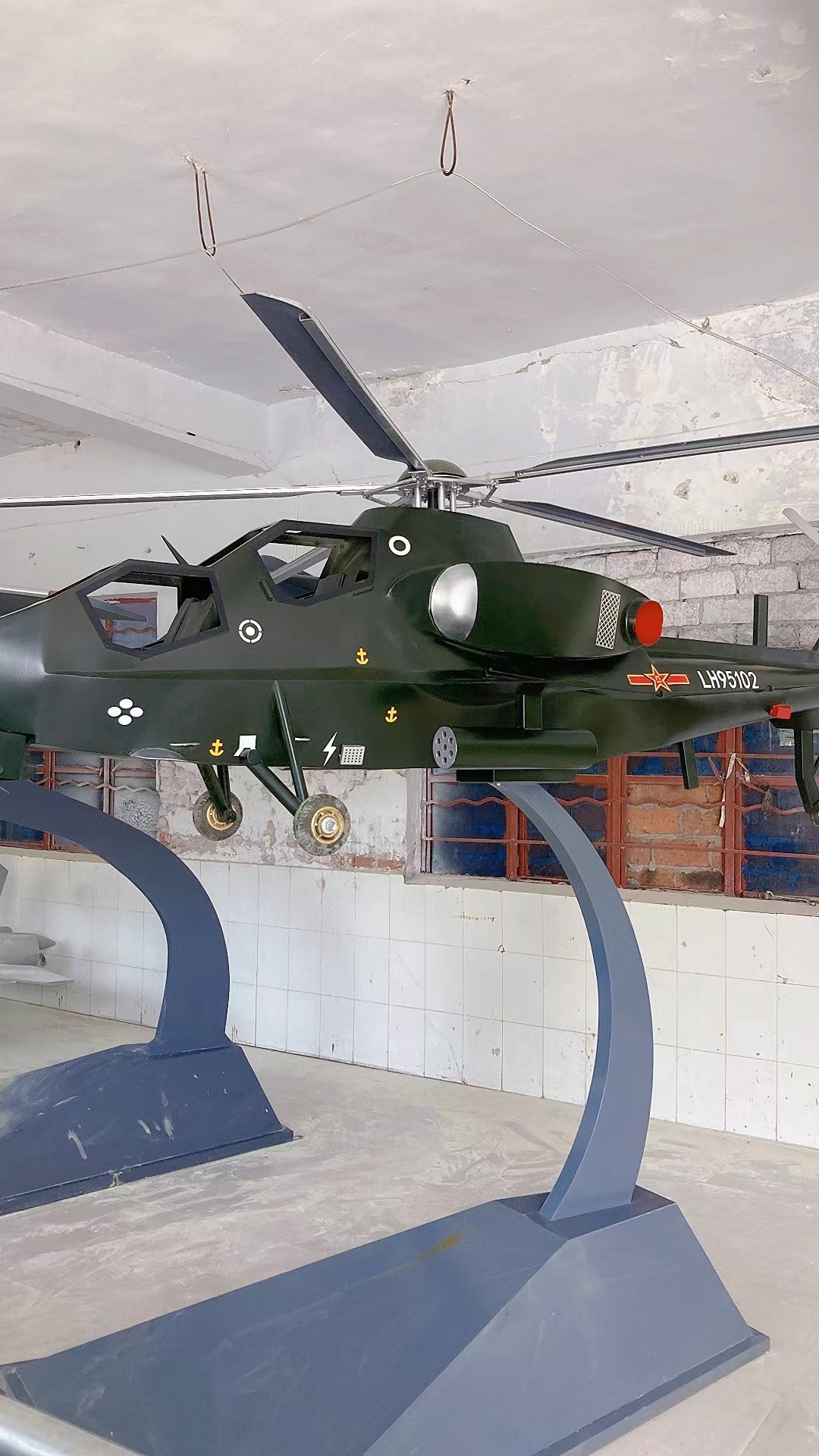 大型武直十武装直升机飞机模型展示,山东临沂军事模型厂家