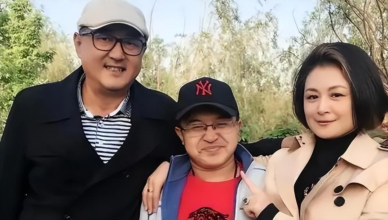 谢大脚于月仙:结婚20年无子女,离世3年后,丈夫的举动令人痛心