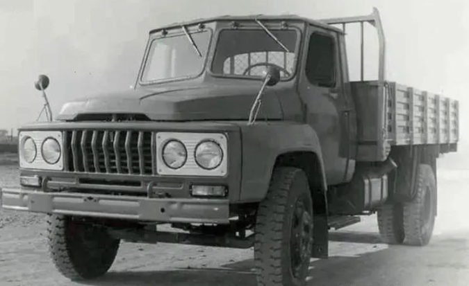 六款80年代经典老卡车,开过它们的司机可不一般