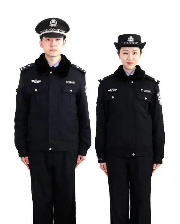 东亚五国的警察制服对比