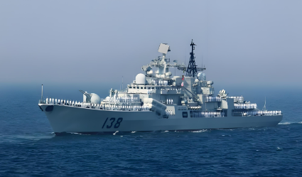 中国海军"956e型驱逐舰"整装待检,献礼祖国人民!