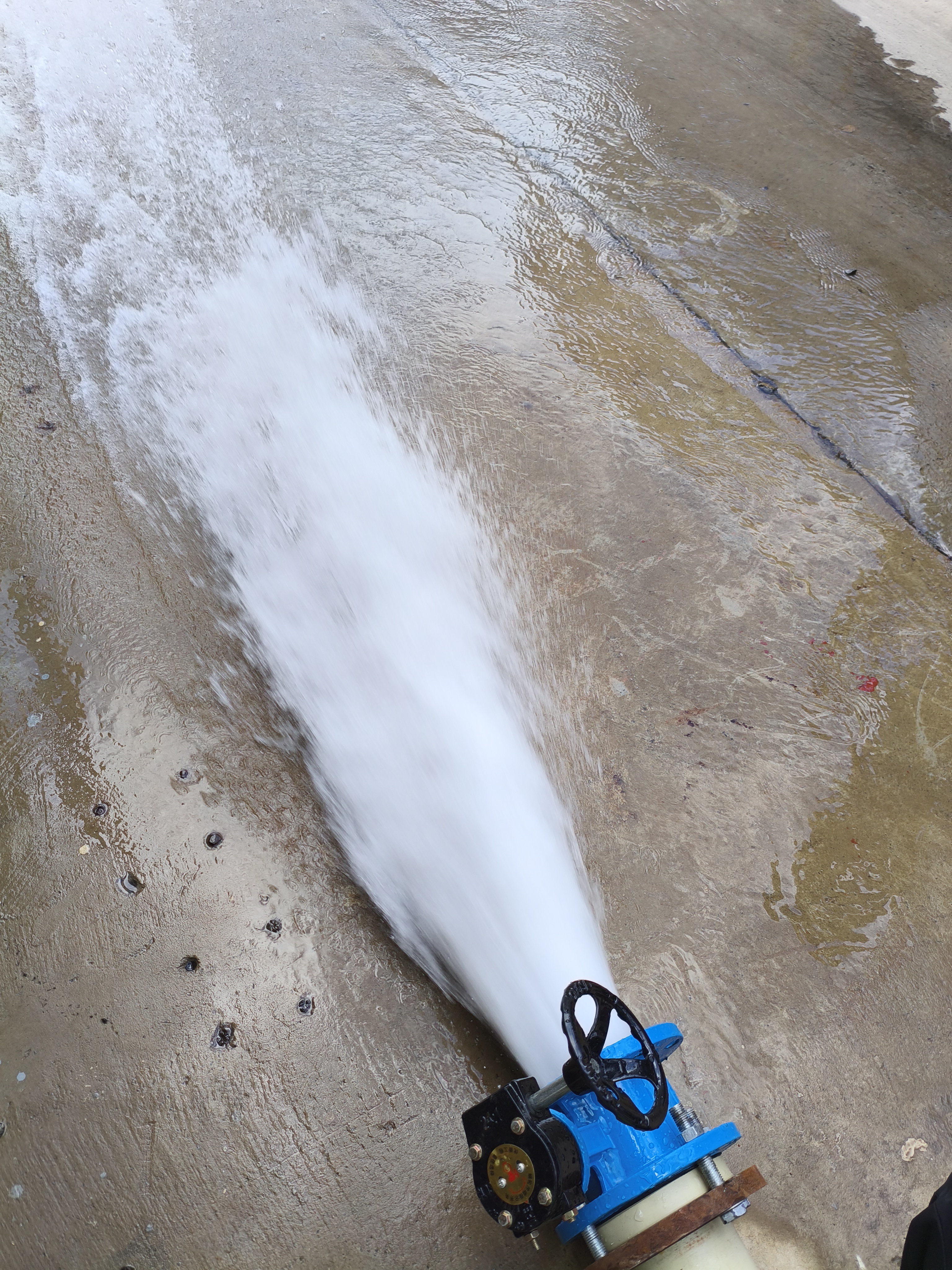 管道清洗供水自来水水务管网冲刷施工单位