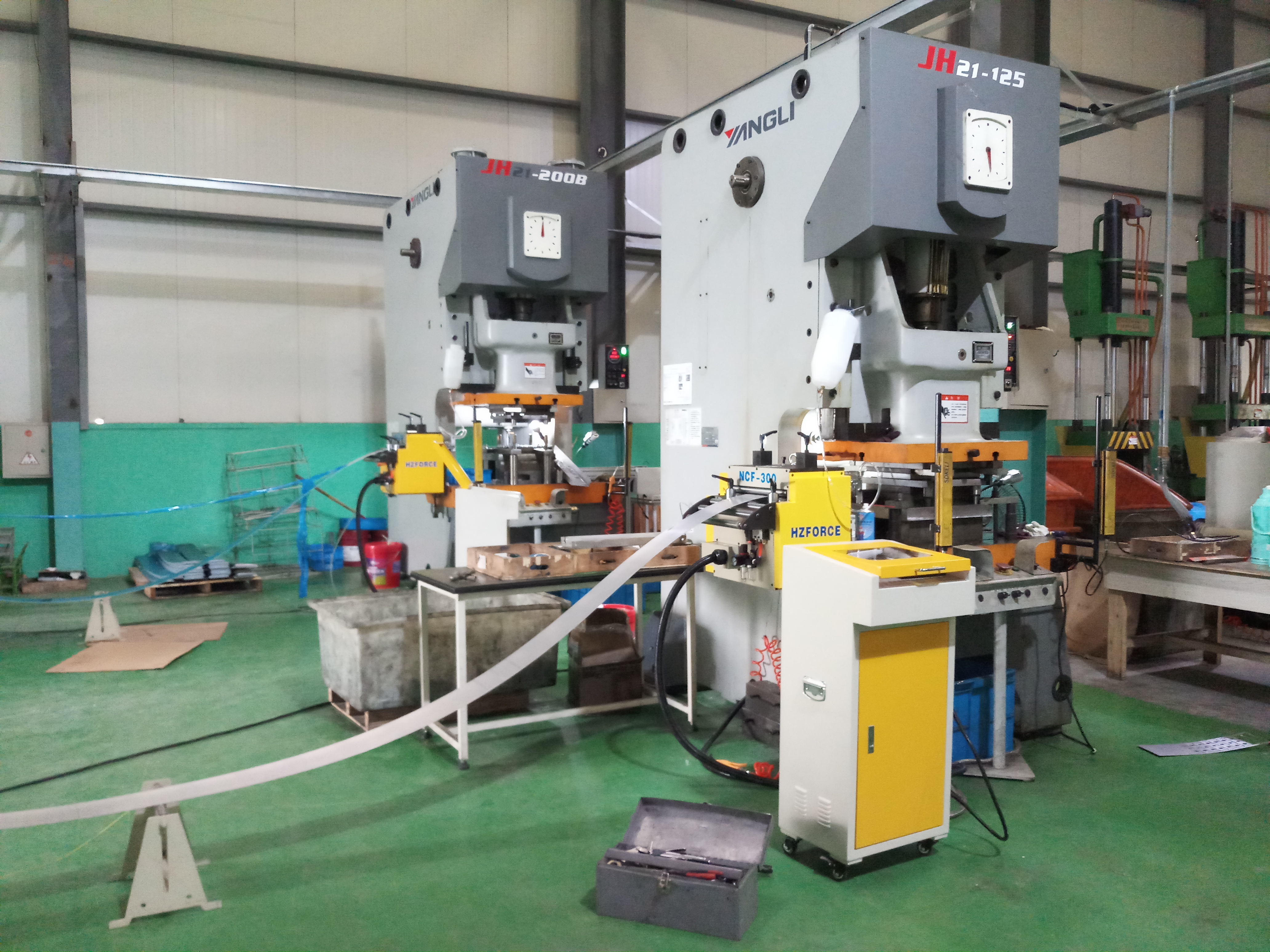 伺服送料机定制设计原理,弗若斯定制化伺服送料机